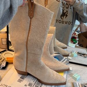 We the montage boots. Free people. Worn 1 time!  Tan Suede Women's Boots